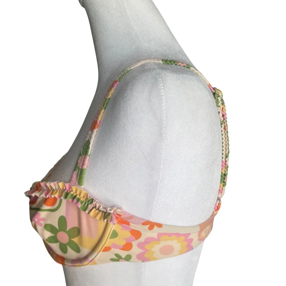 Blackbough Swim Groovy Floral Balconette Bikini Top Ruffle Retro Multi Small